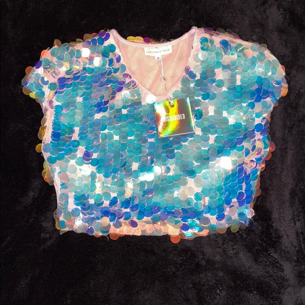 NWT! Missguided iridescent sequin crop top sz M